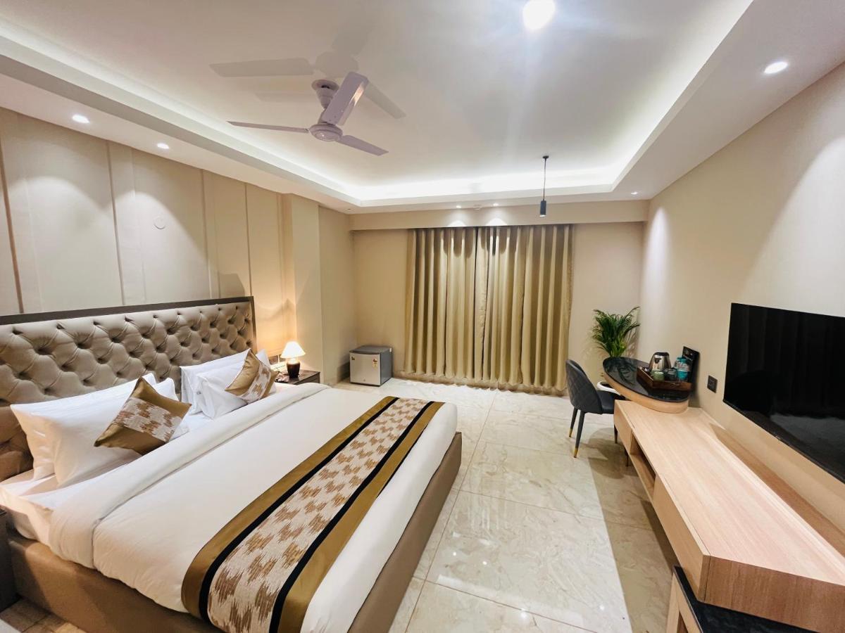 Hotel Dps Residency - Sector 47 Gurugram 3*