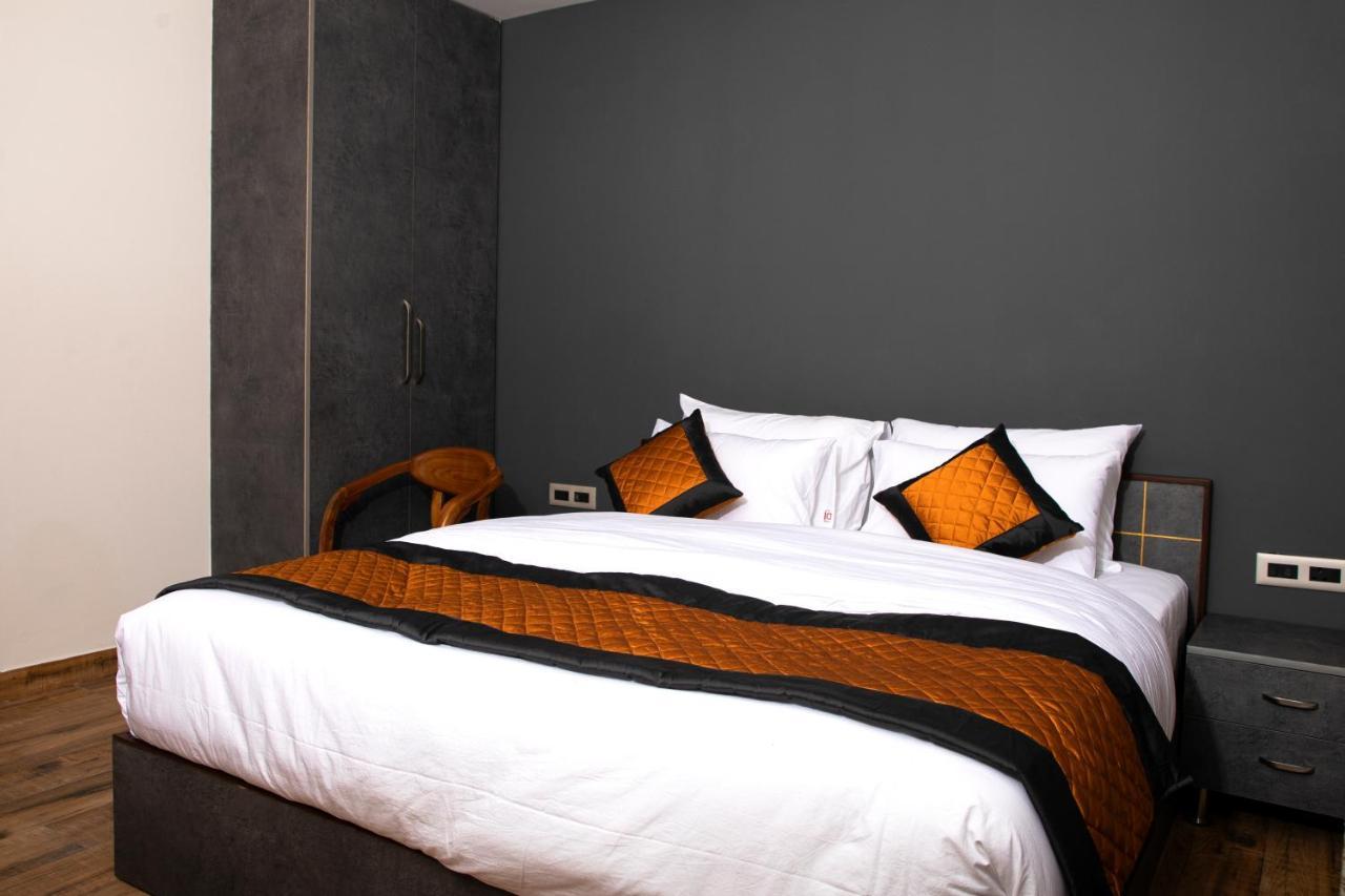 Dev Royale Gurgaon
