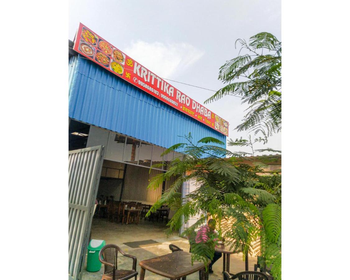 Krittika Rao Dhaba By Wb Gurgaon