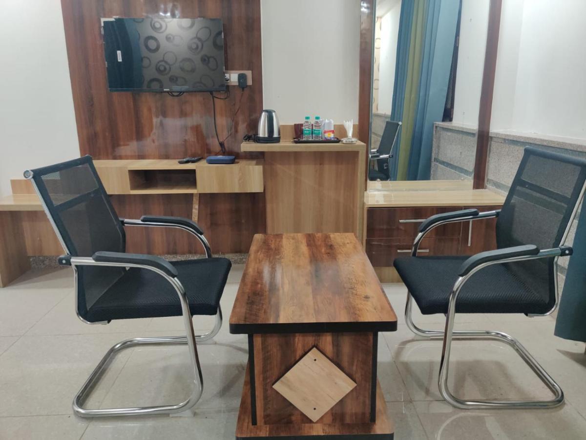 Hotel Dev Residency