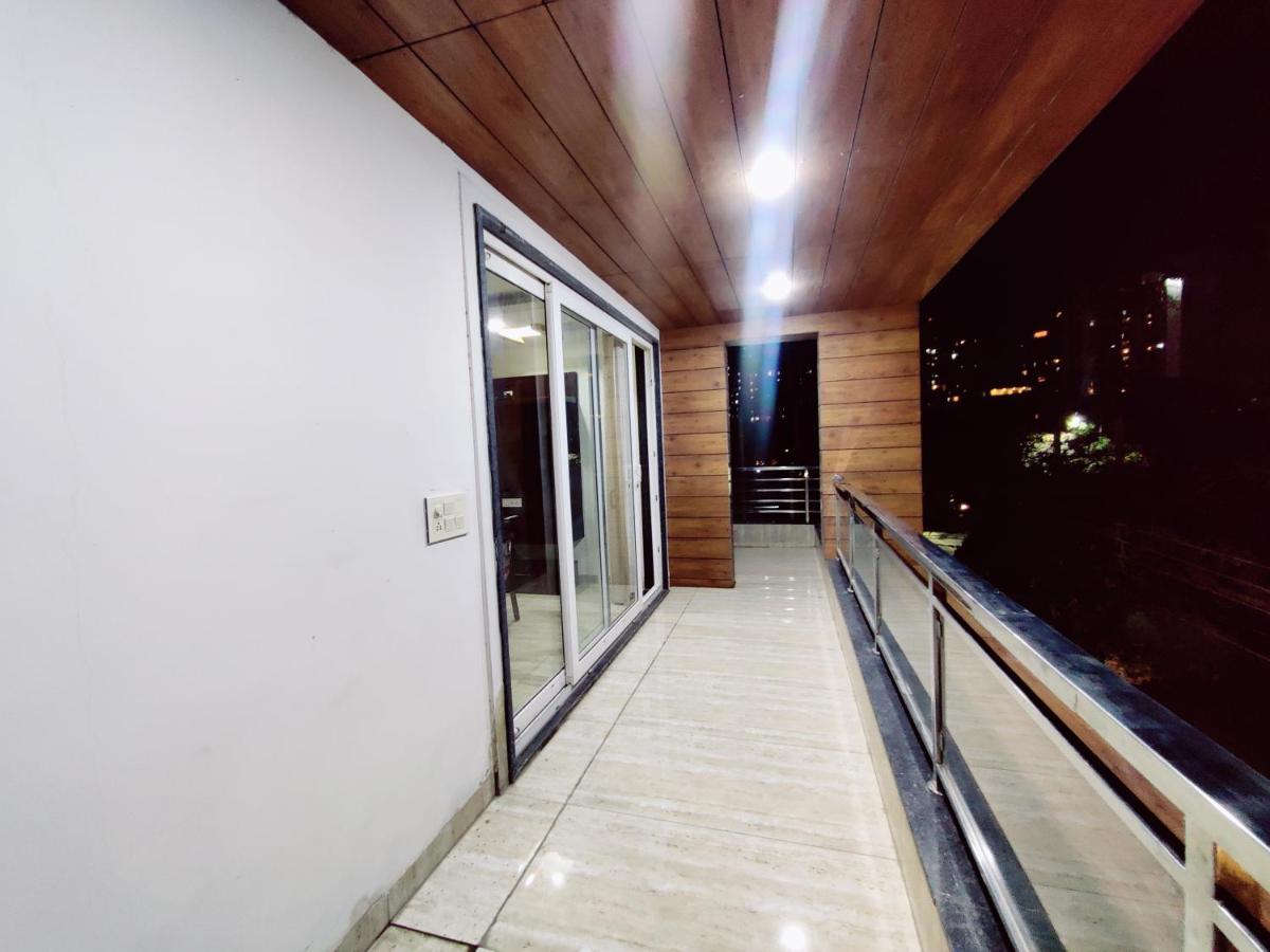 Blueneck Sec 47 Near Medanta -the Medicity' Gurugram Hotel