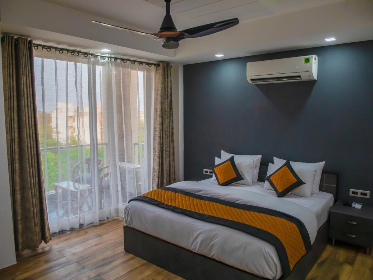 Dev Royale Gurgaon