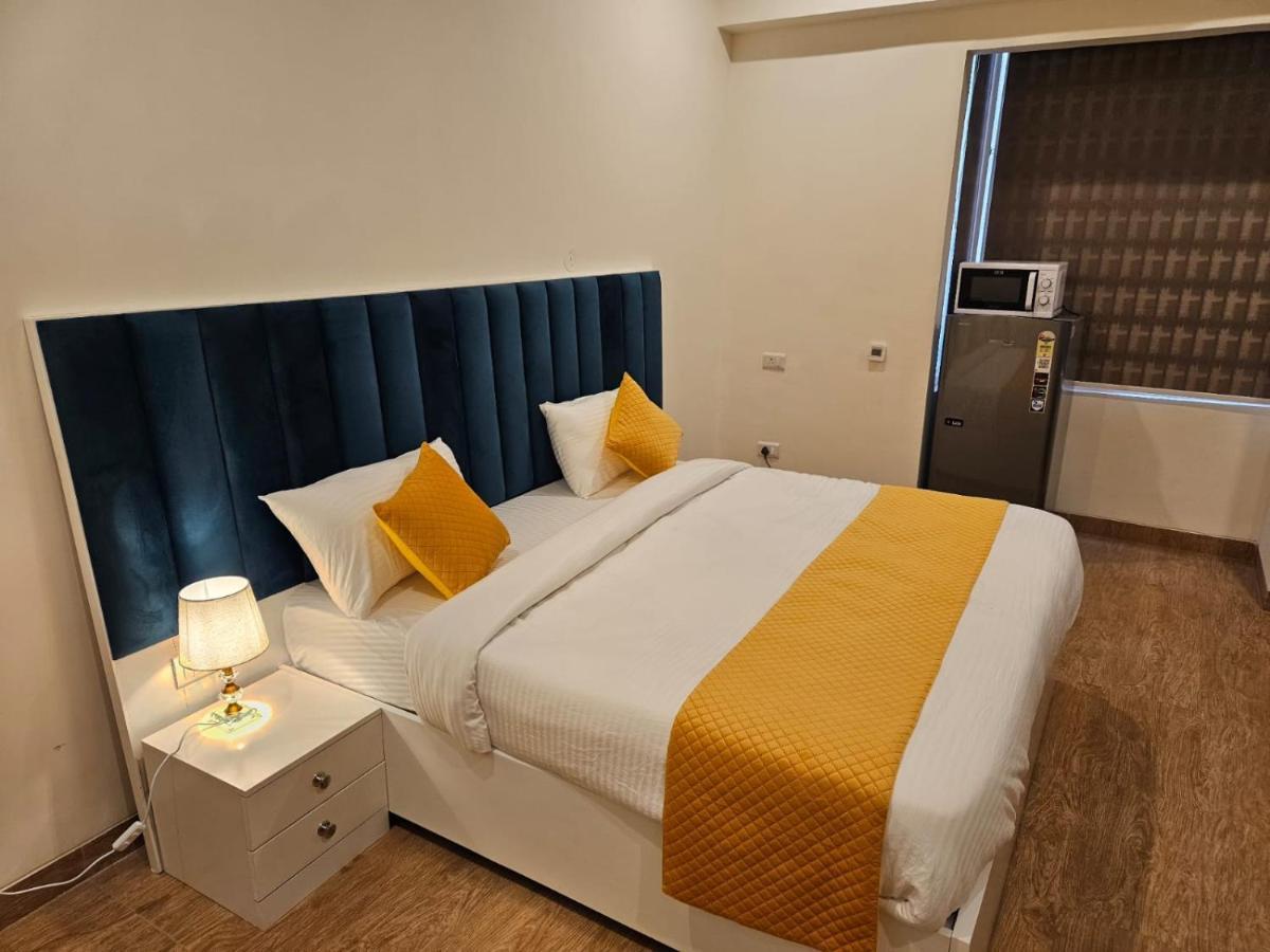 Amahi Hotel 3*