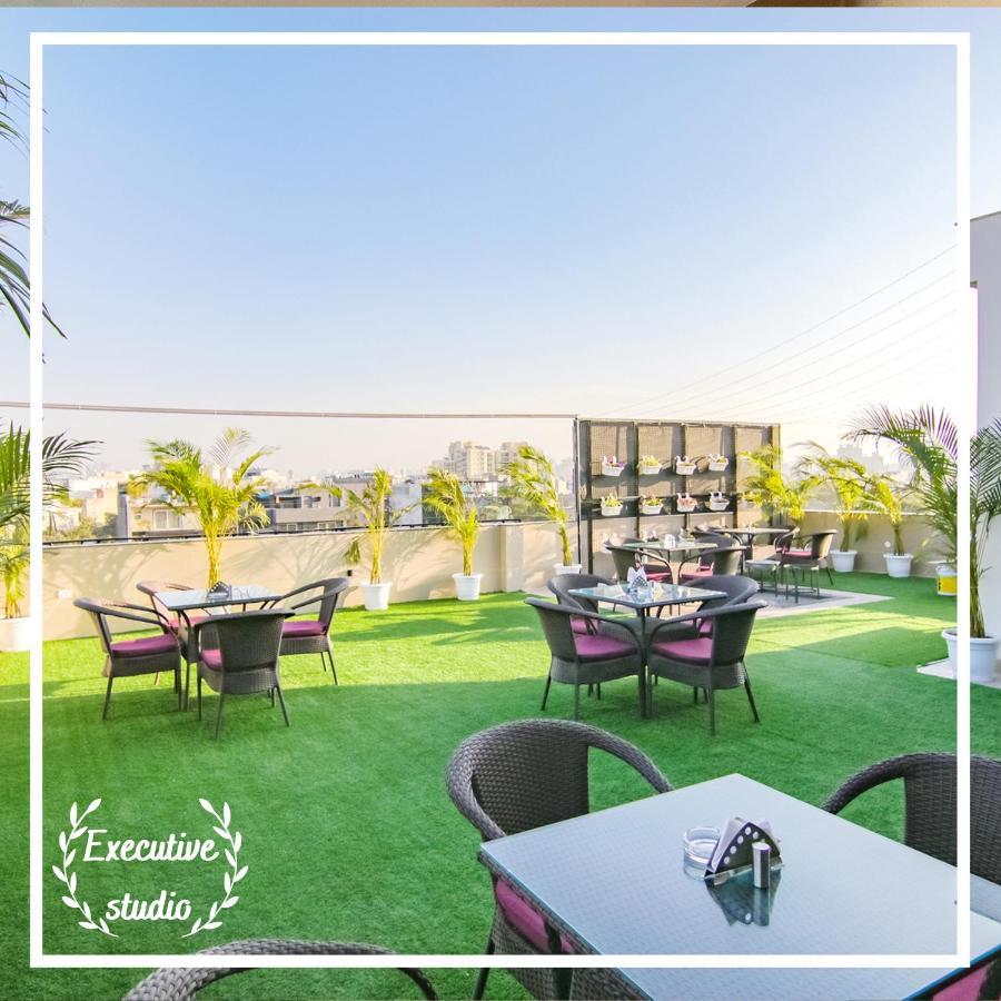 Saltstayz Executive Studio Aparthotel Gurgaon