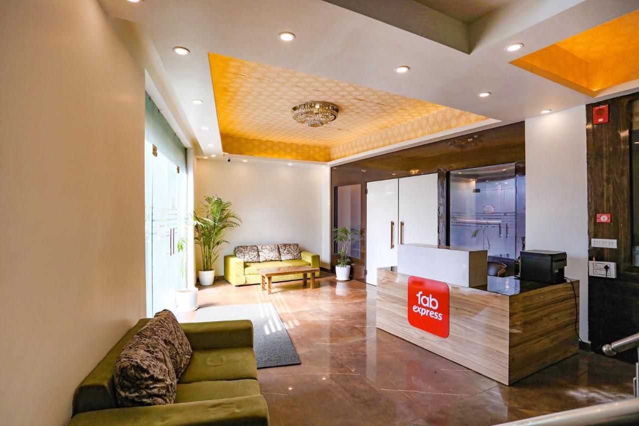 Fabexpress Kapashera Residency Gurgaon