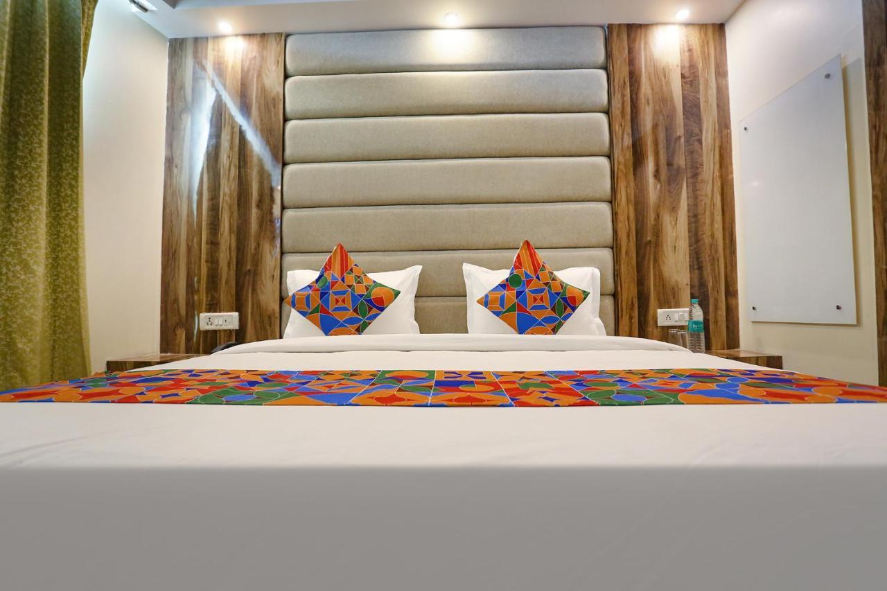 Hotel Fabexpress Kapashera Residency