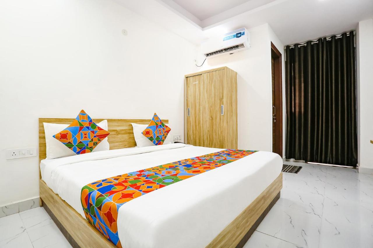 Fabhotel Silver Crown Gurgaon