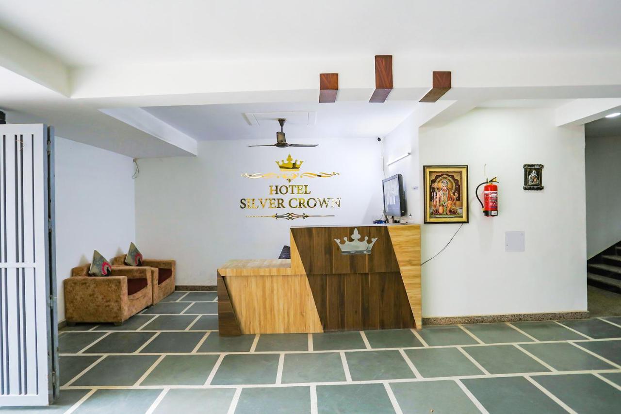 Hotel Fabhotel Silver Crown Gurgaon