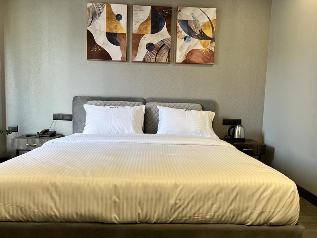 Hotel Mod Avenue 3*