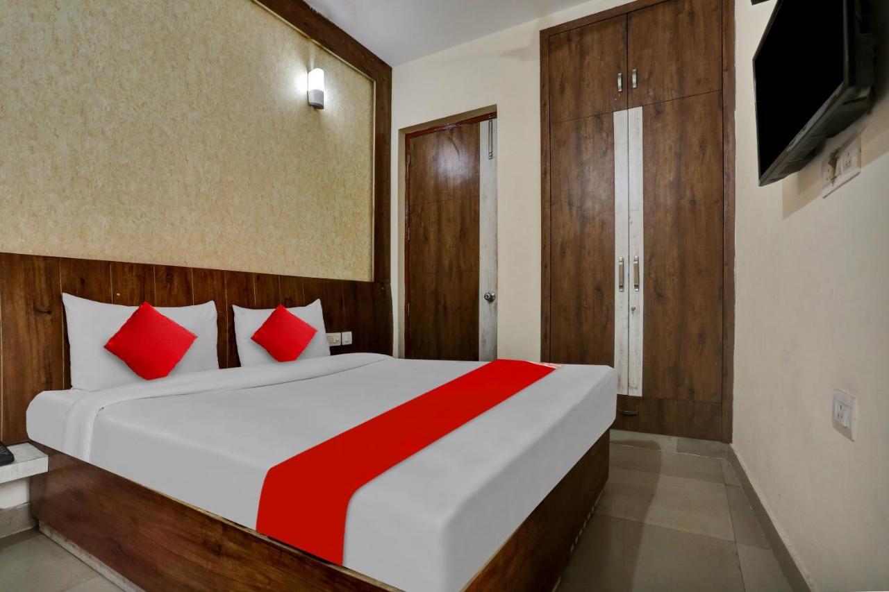 O Jmd Residency Hotel 3*
