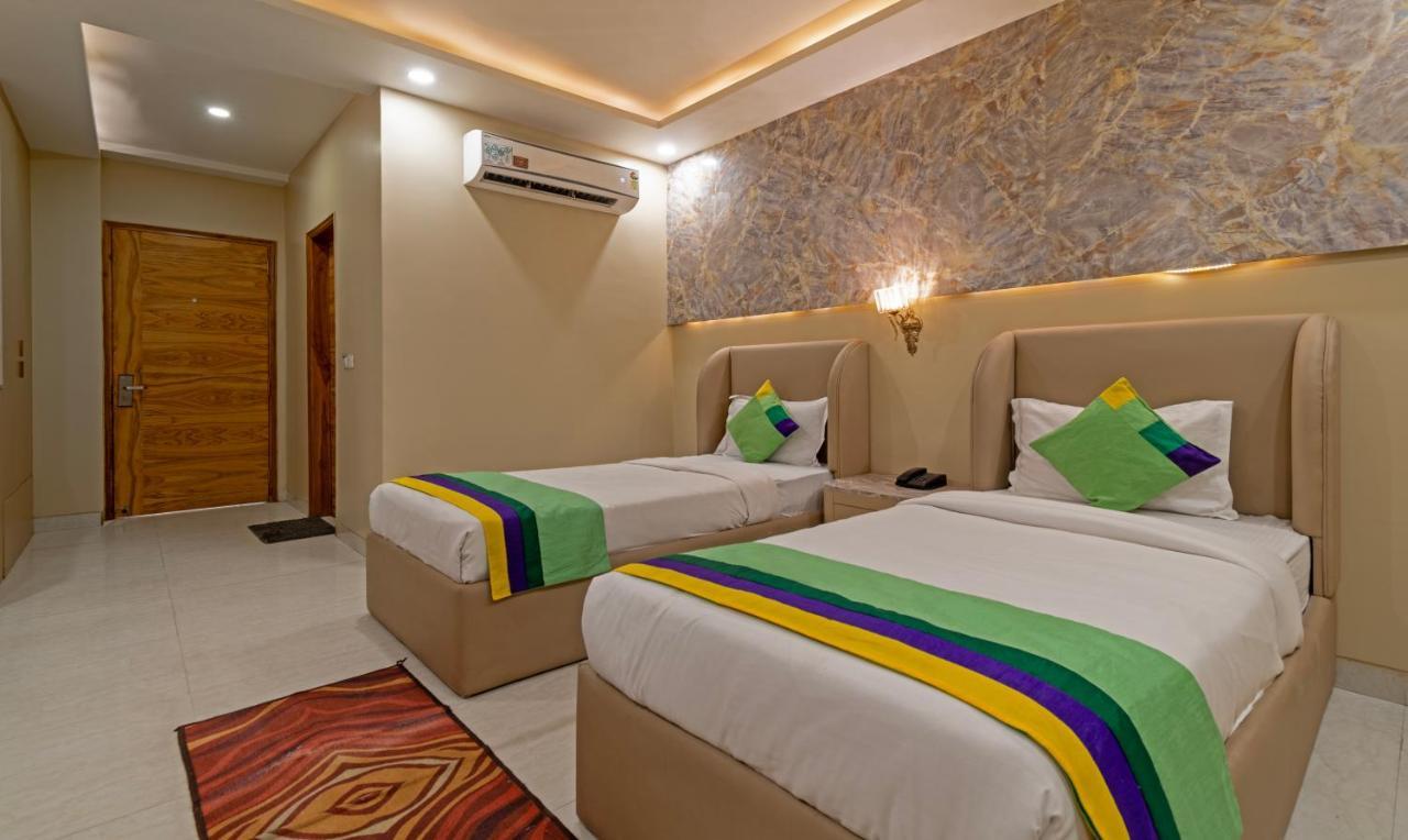 Hotel Treebo Trend Mr J - Sec 51