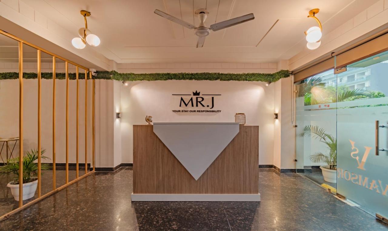 Hotel Treebo Trend Mr J - Sec 51 3*