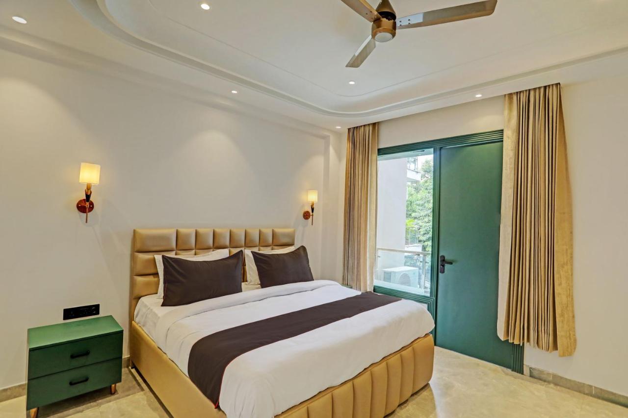 Collection O Rose Gold Hotel