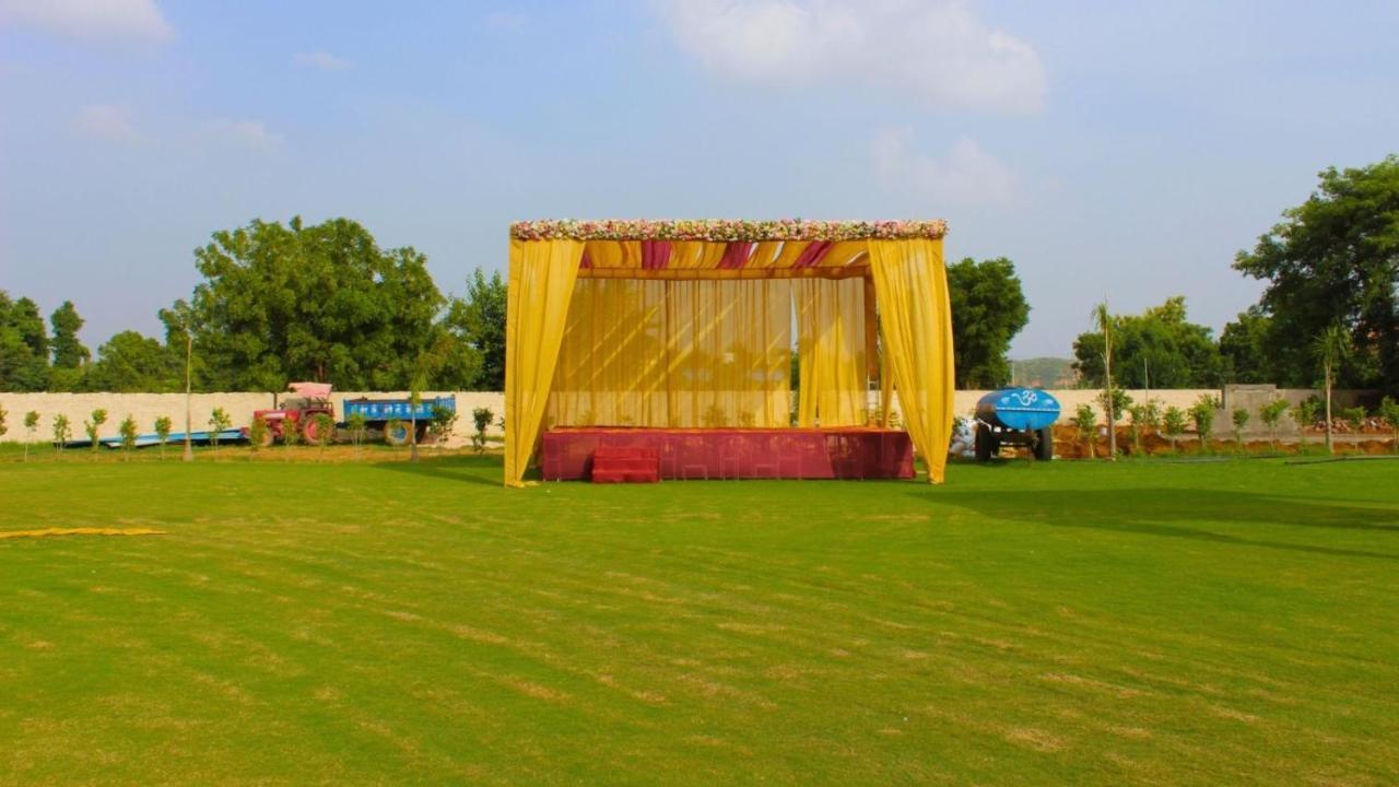 Farm stay Wedlock Farms - Events Venue