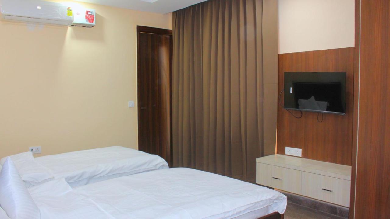 Wedlock Premium 3* Gurgaon