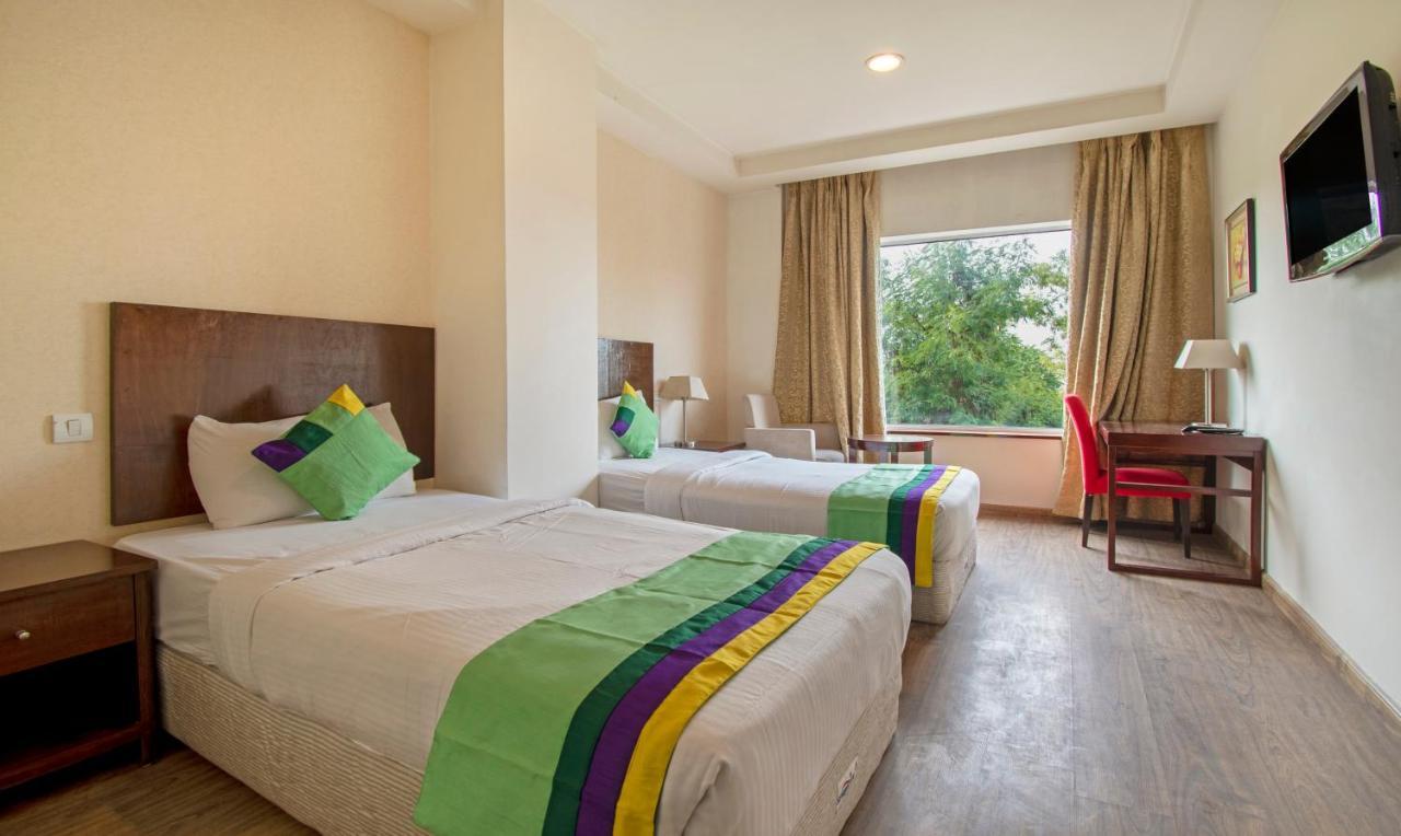 Treebo Trend Grenville Near Udyog Vihar Hotel Gurgaon