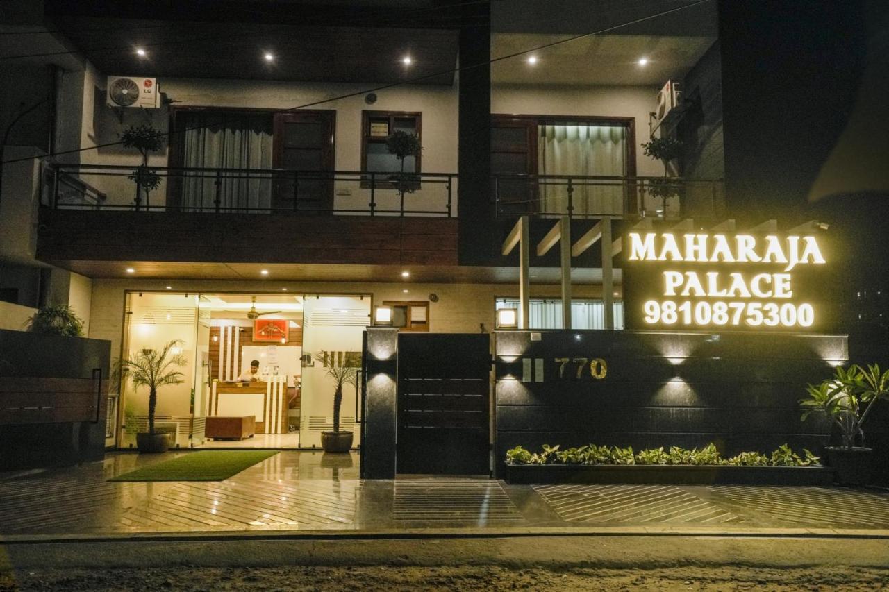 Maharaja Palace Boutique Near Medanta Medicity