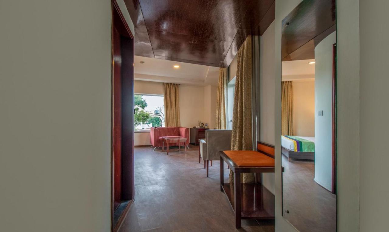 Hotel Grenville Gurgaon