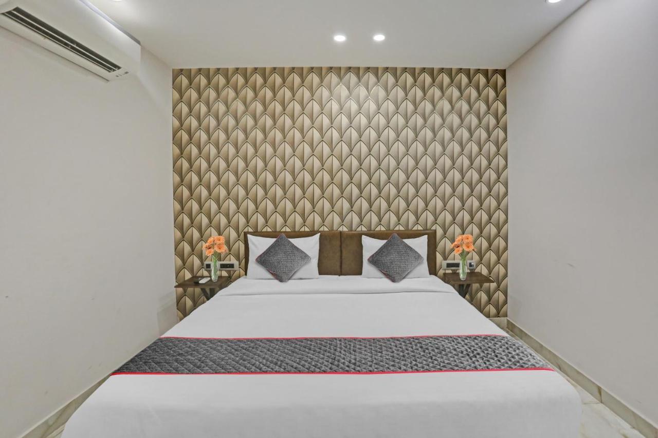 Hotel Collection O The Telone Gurgaon