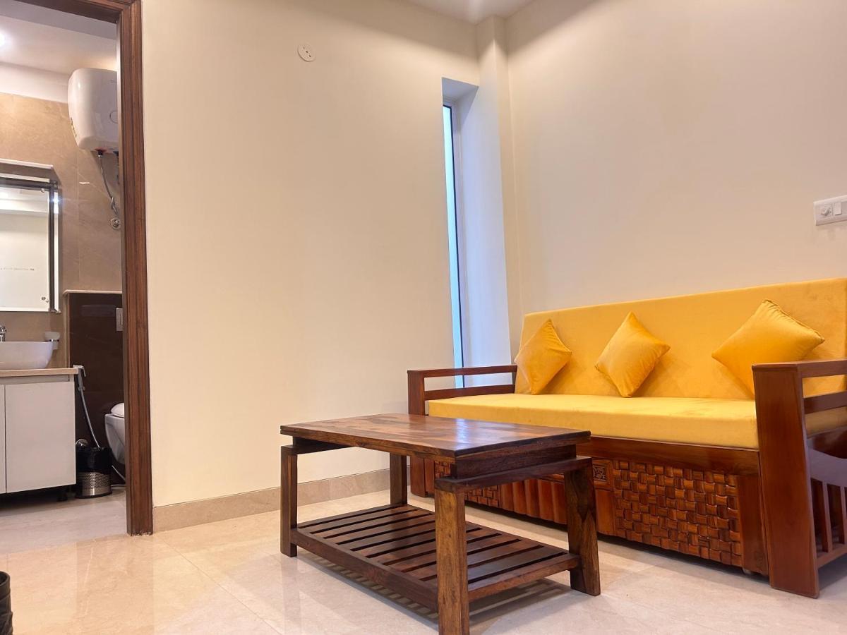 Lime Tree Service - Medanta Medicity, Hotel 3*