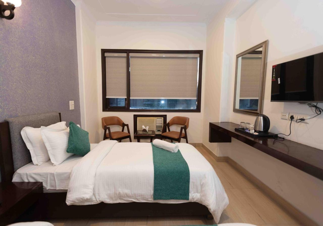 Plaza Residency Hotel 3*
