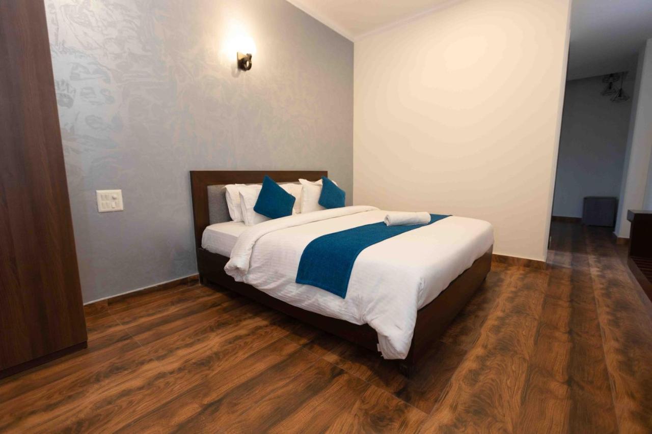 Plaza Residency Hotel 3*