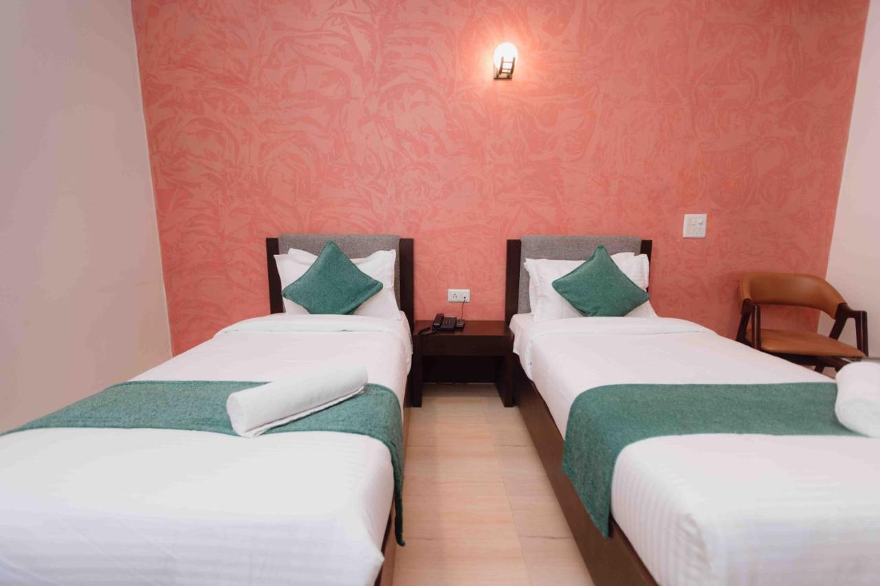Plaza Residency Hotel 3*