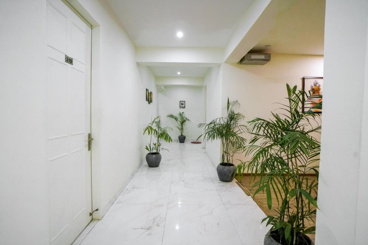 Saltstayz Sector 52 - Ardee Mall Hotel 3*