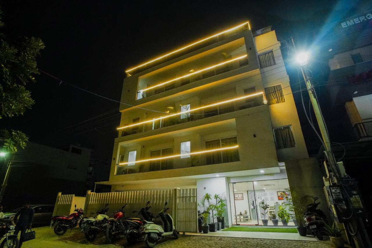 Saltstayz Sector 52 - Ardee Mall 3* Gurgaon