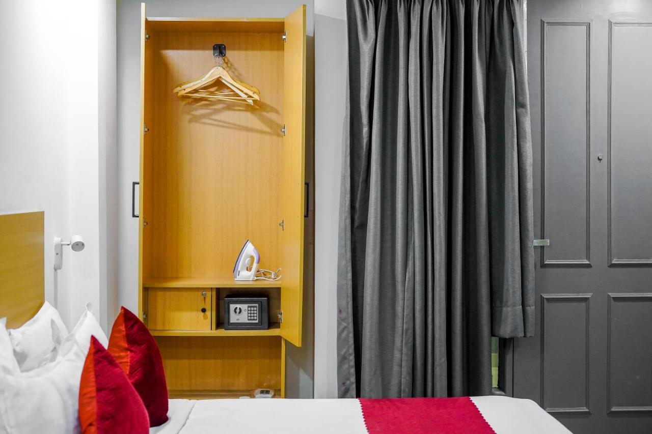 Saltstayz Express - Golf Course Road & Dlf Phase-1 Hotel