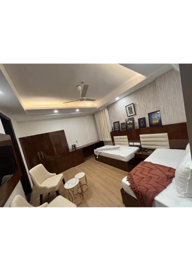 The Azure Hotel 3*