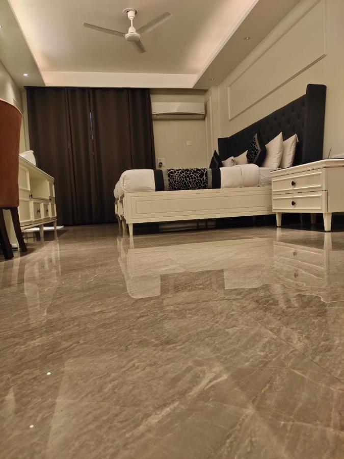 The Heritage 3*
