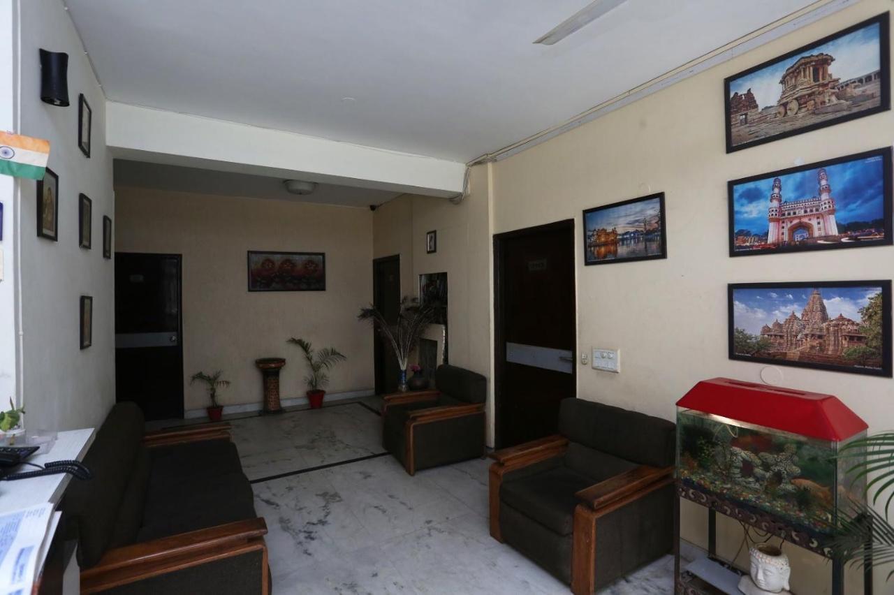Collection O Himalaya Hotel