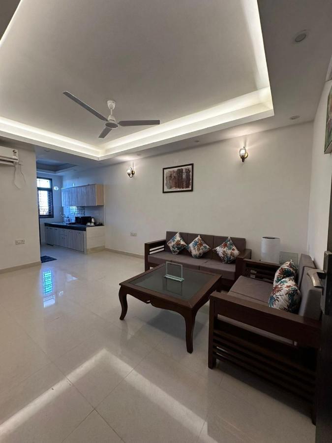 Hotel Plum Tree Gurgaon