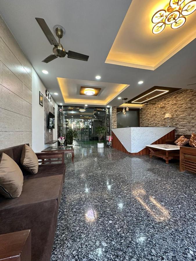 Plum Tree 3* Gurgaon