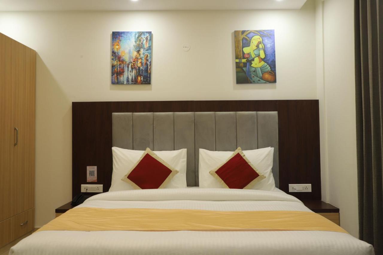Gurugram Hotel