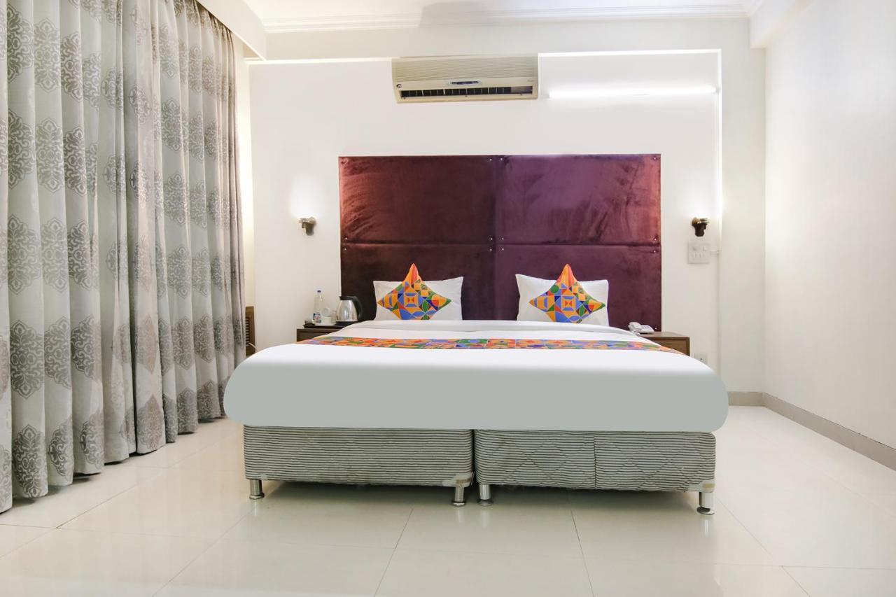 Fabhotel Radiant Dlf Phase 3 3*