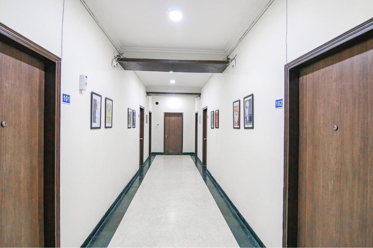 Fabhotel Radiant Dlf Phase 3 3* Gurgaon