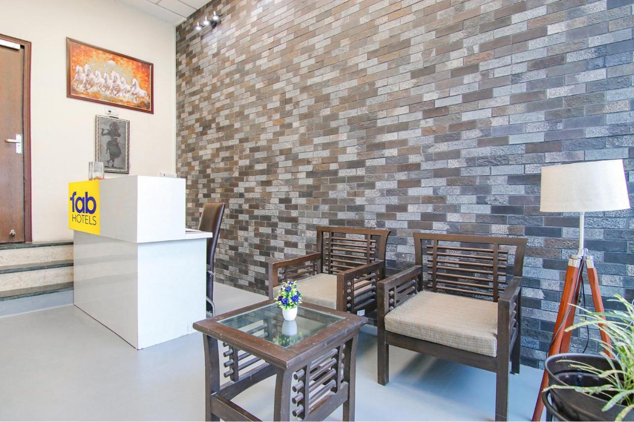 Fabhotel Radiant Dlf Phase 3 Gurgaon