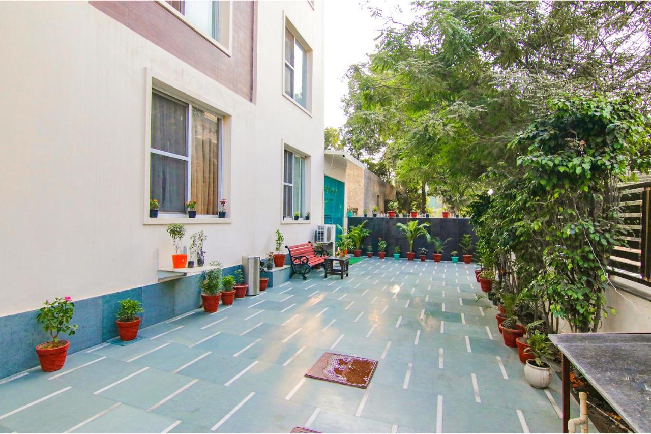 Hotel Fabhotel Radiant Dlf Phase 3 3*