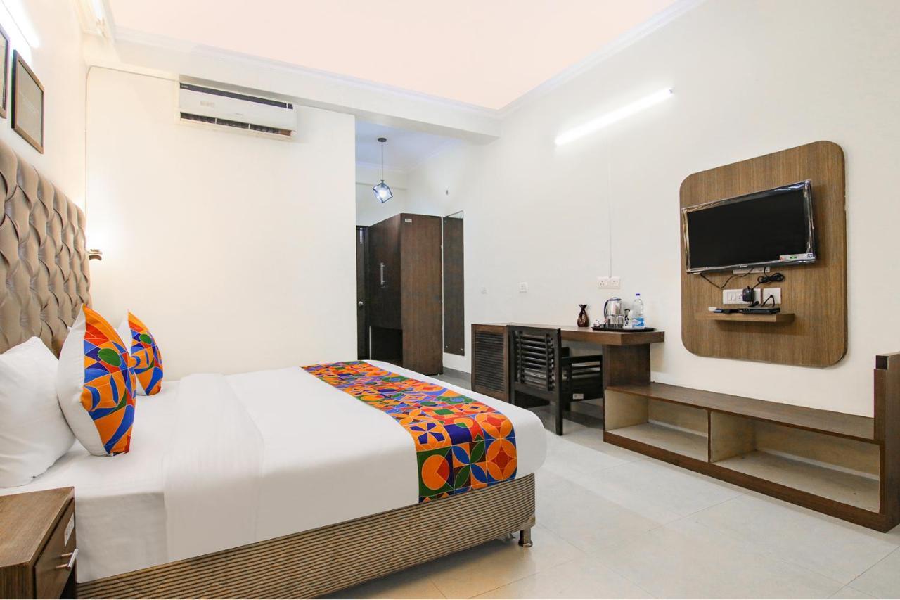 Fabhotel Radiant Dlf Phase 3 Gurgaon