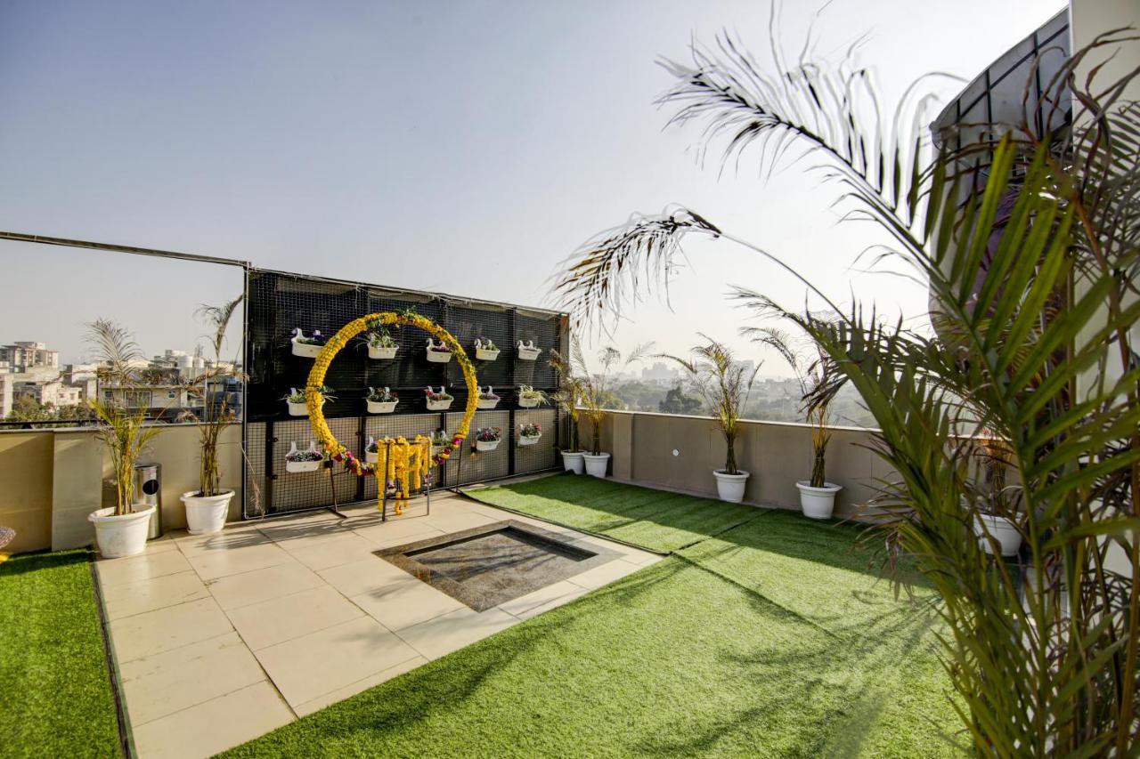 Hotel Treebo Grand Gurugram Gurgaon