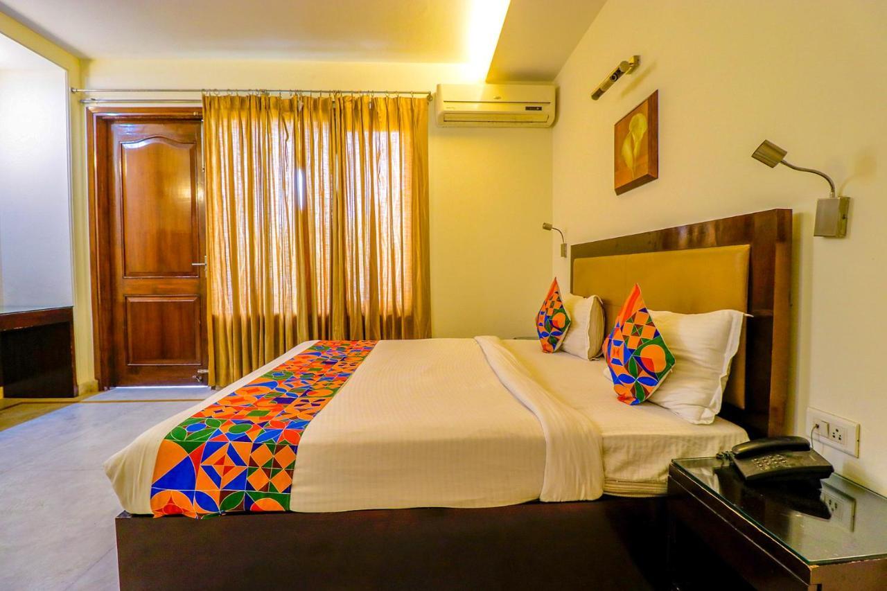 Fabhotel Imperial 3* Gurgaon