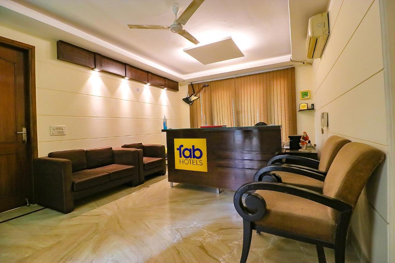 Fabhotel Imperial Hotel