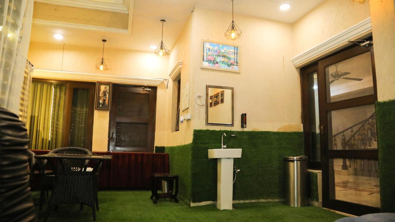 Hotel Florence By Nstay Gurgaon