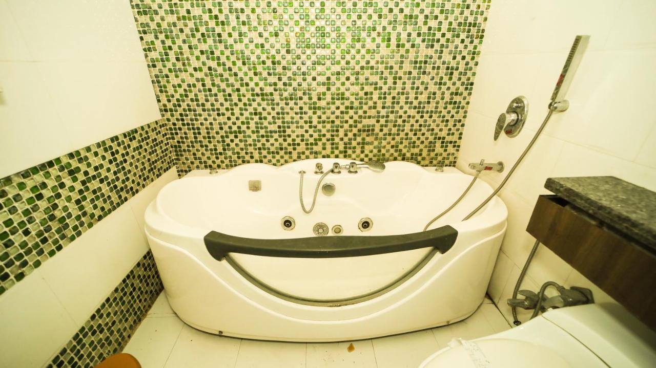 Florence By Nstay Hotel Gurgaon