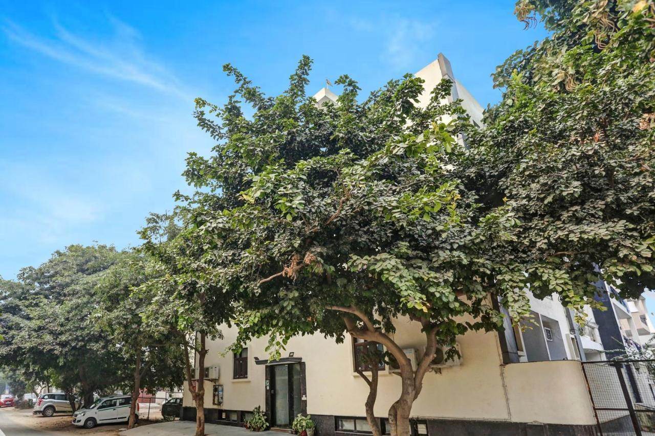 Collection O Birdhouse Residency Near Aravali Biodiversity Park Hotel Gurgaon