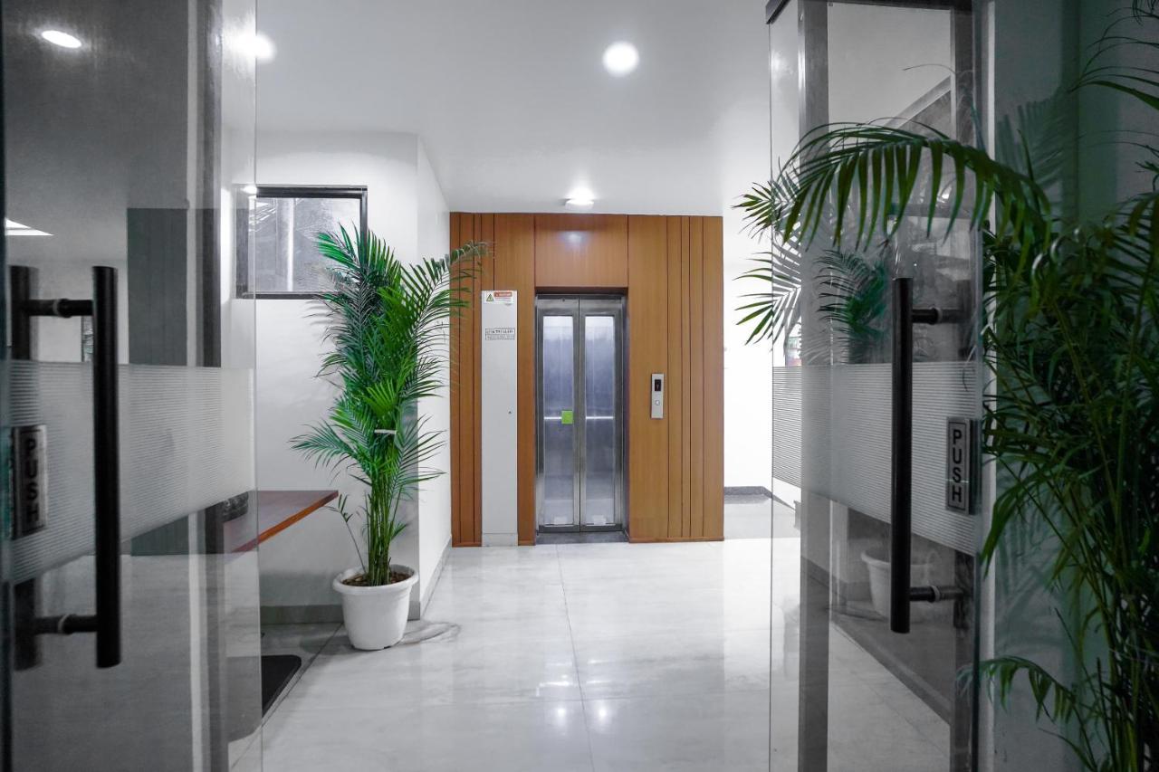 Hotel Saltstayz Select - Unitech Cyber Park Gurgaon