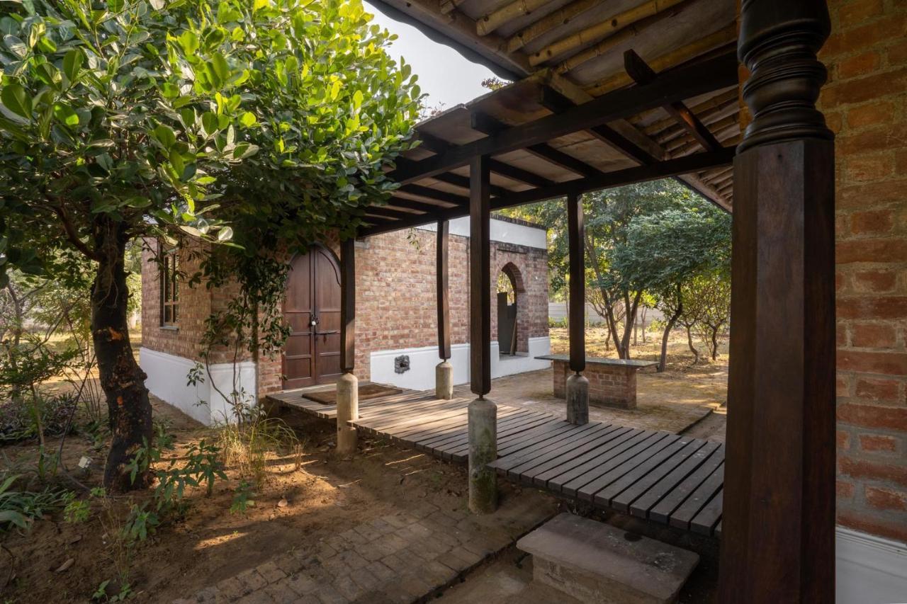 Lohonostays Bamboo House Sadhrana Bagh Villa Gurgaon