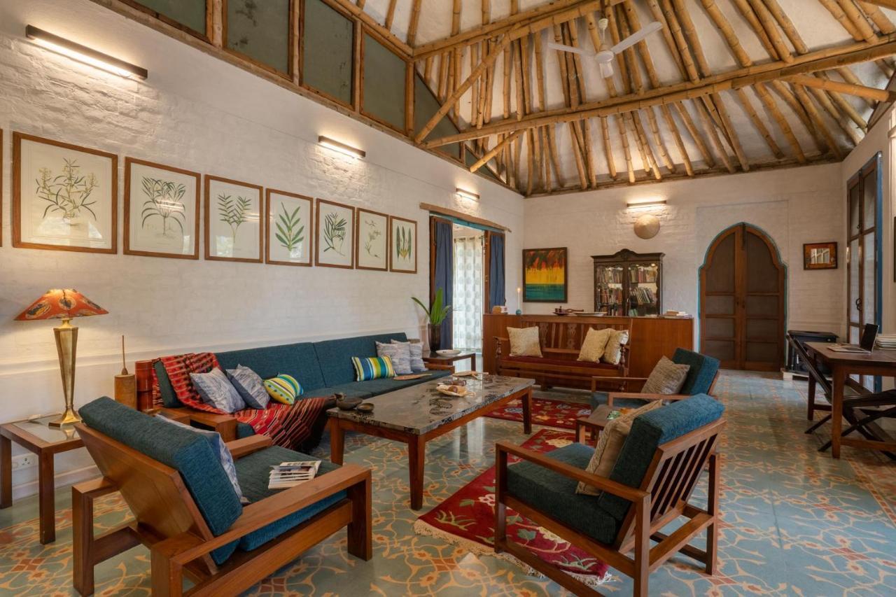 Lohonostays Bamboo House Sadhrana Bagh * Gurgaon